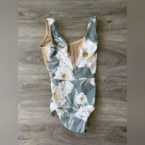 Luckyleo dance/ ballet leotard- size Small